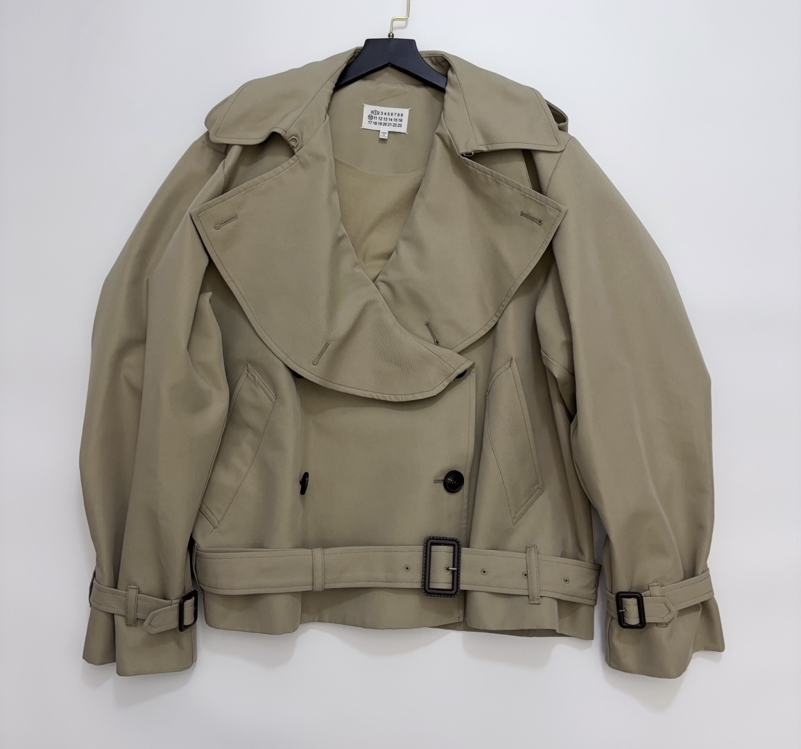 MM6 Maison Margiela Boxy Short Double-Breasted Khaki Trench Coat