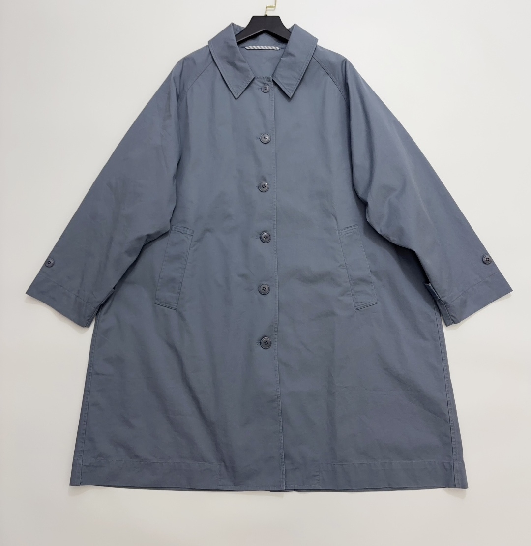 Japanese-Style Relaxed Raglan Mid-Length Hazy Blue Trench Coat