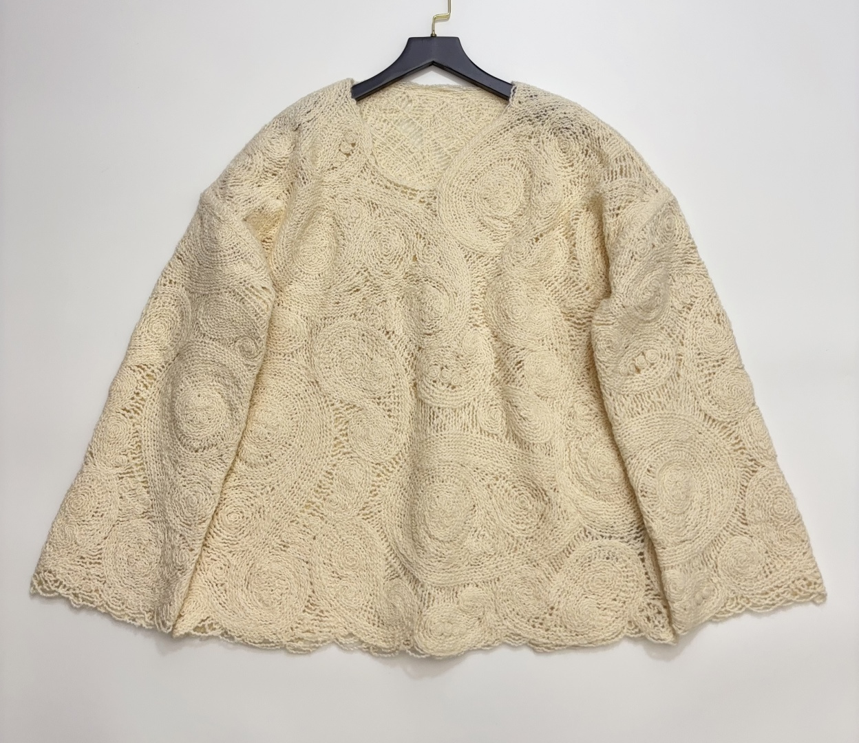 Early Autumn White Paisley Knit Top