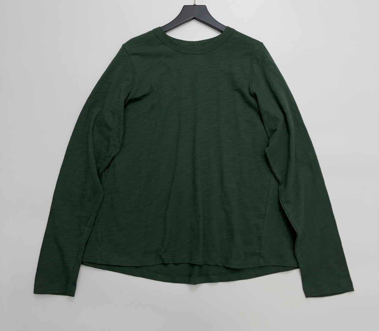Japanese-Inspired R-Embroidered Pure Color Slub Cotton Long Sleeve Relaxed Fit Round Neck T-Shirt