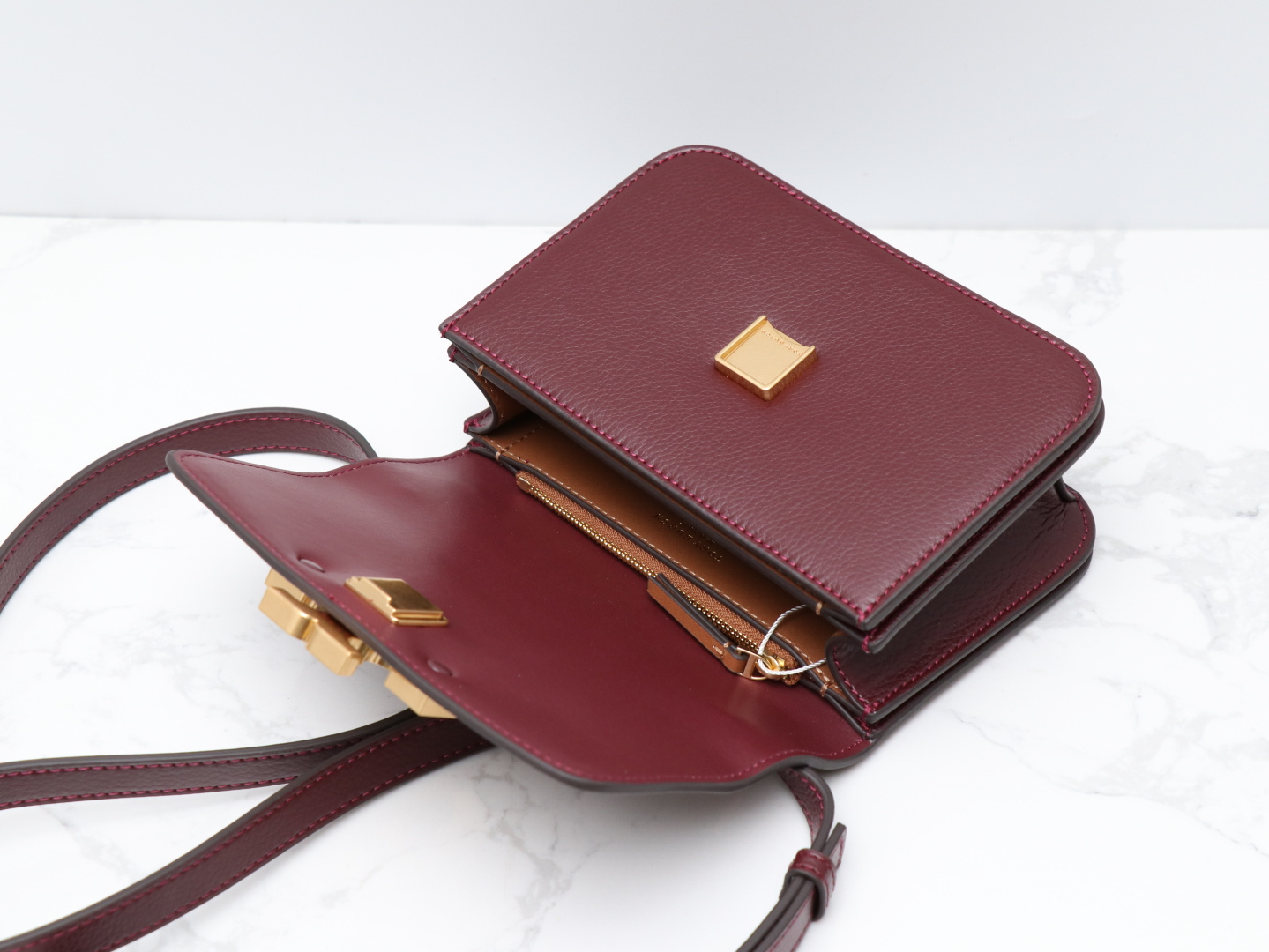 Tory Burch ～新款155671 Eleanor 小号手袋 最新荔枝纹金砖豆腐包 包身利落有型