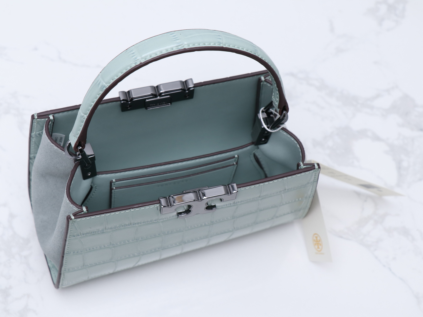 Tory Burch ～Tory Burch全新Eleanor单肩手提包公文包 以简洁线条打造的盒型包袋之上