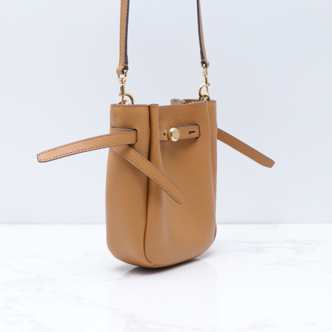 Tory Burch ～ TORY BURCH 汤丽柏琦 ROMY 小号菜篮子斜挎包 荔枝纹头层牛皮 手感非常柔软