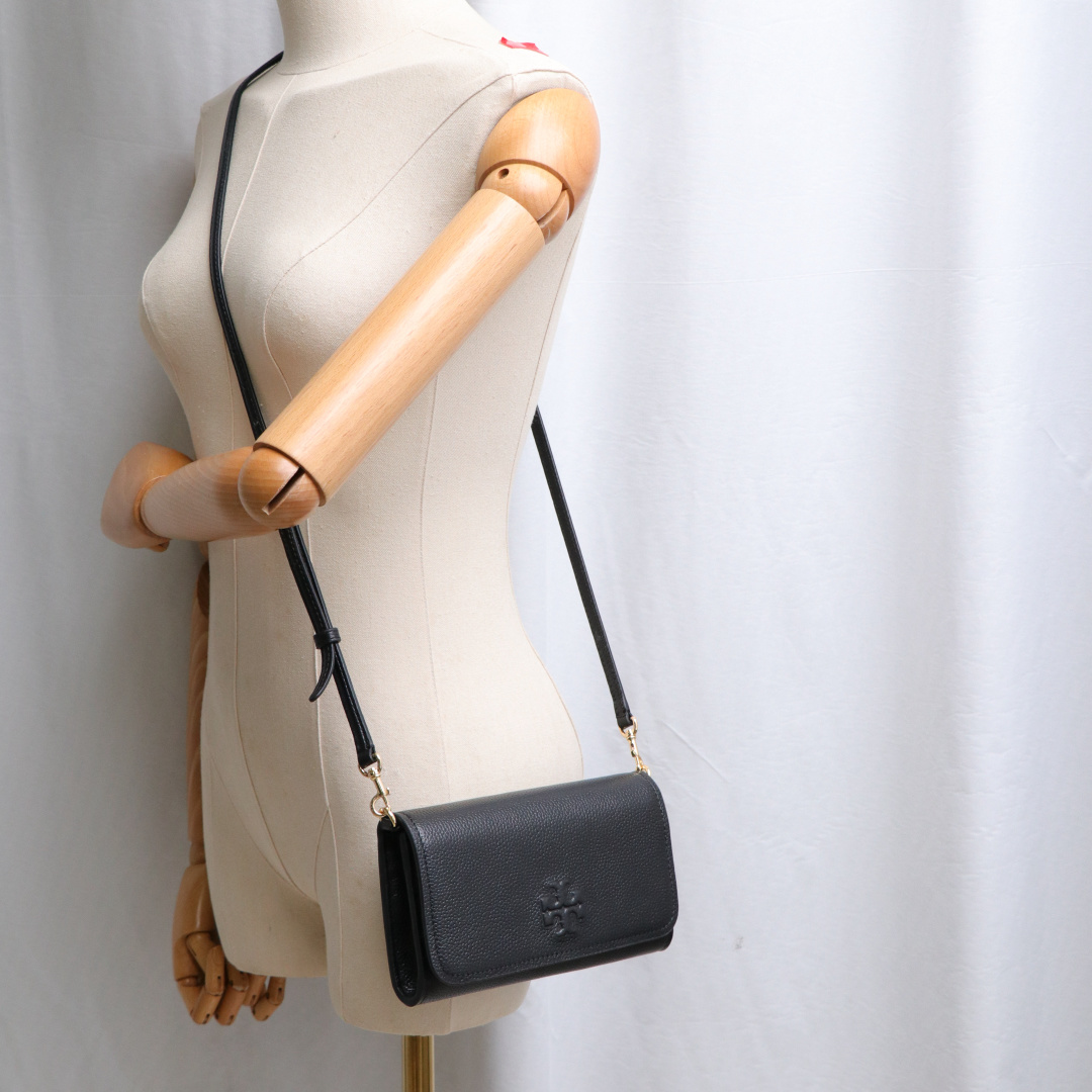Tory Burch ～新款荔枝纹牛皮小包 内带名片夹 卡包 尺寸20×3×14