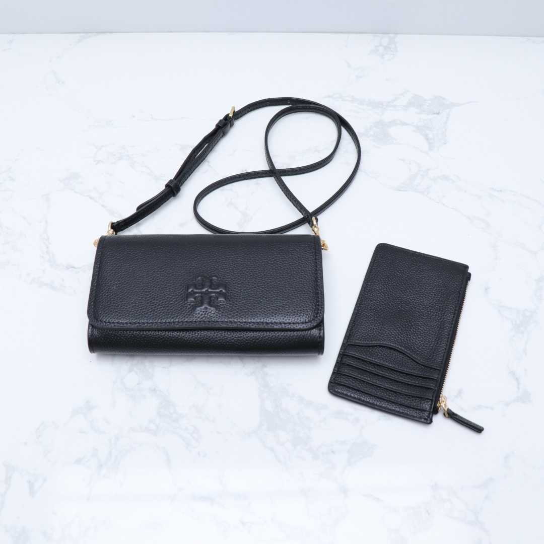 Tory Burch ～新款荔枝纹牛皮小包 内带名片夹 卡包 尺寸20×3×14