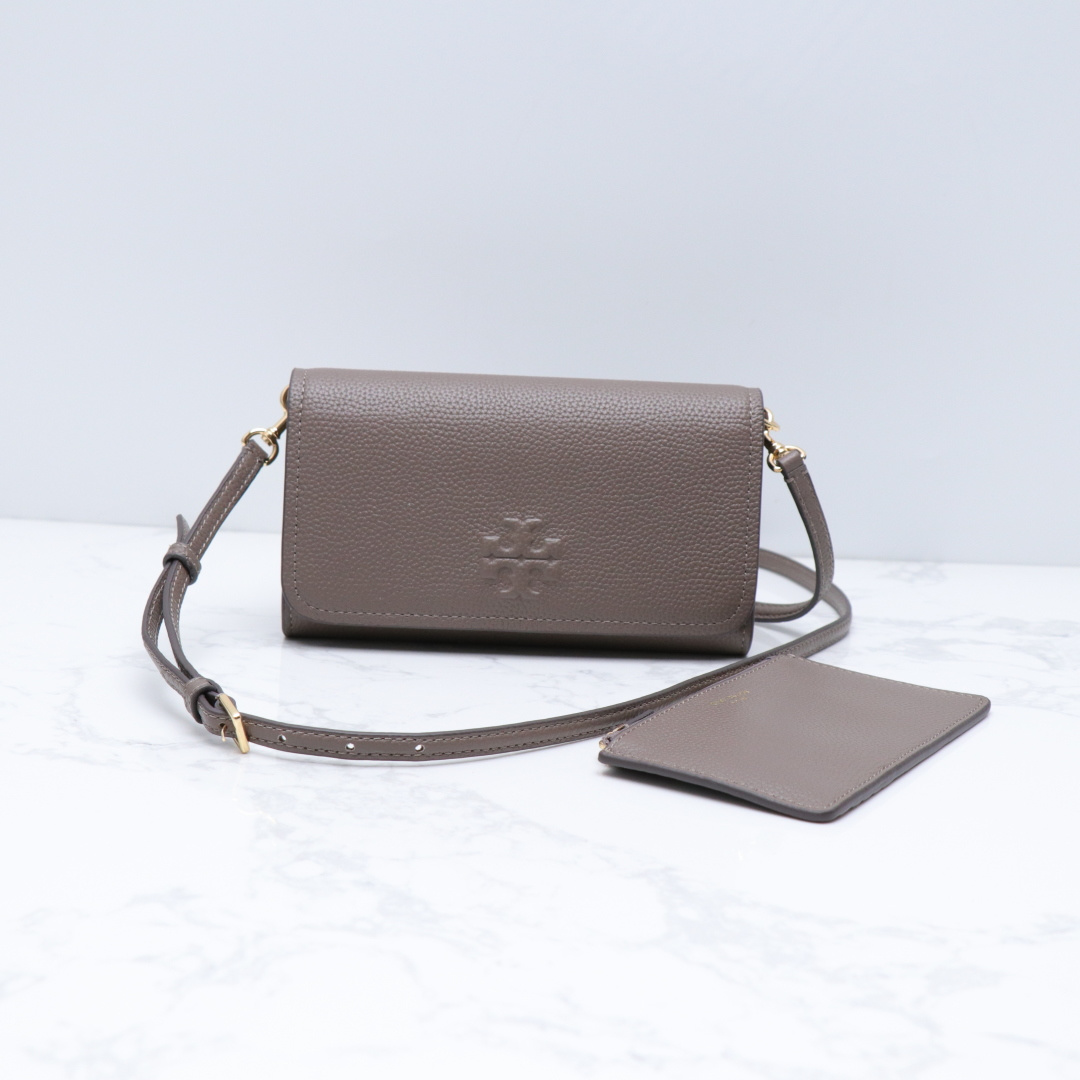 Tory Burch ～新款荔枝纹牛皮小包 内带名片夹 卡包 尺寸20×3×14