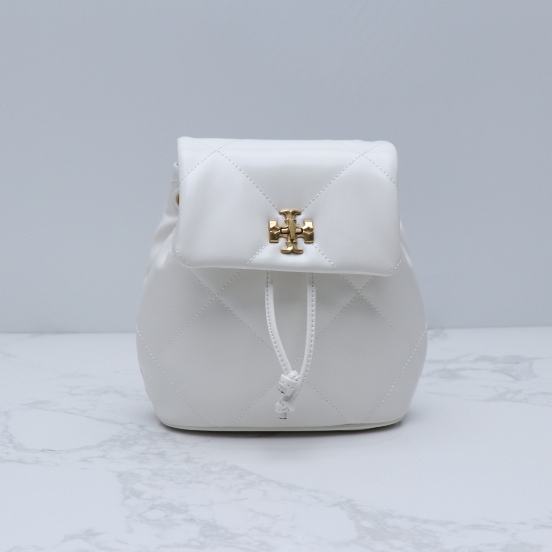 Tory Burch ​菱格纹绗缝 工艺 立体感强 又 触感柔软细腻 耐用性超棒 背携方式超灵活 可调节链条肩带