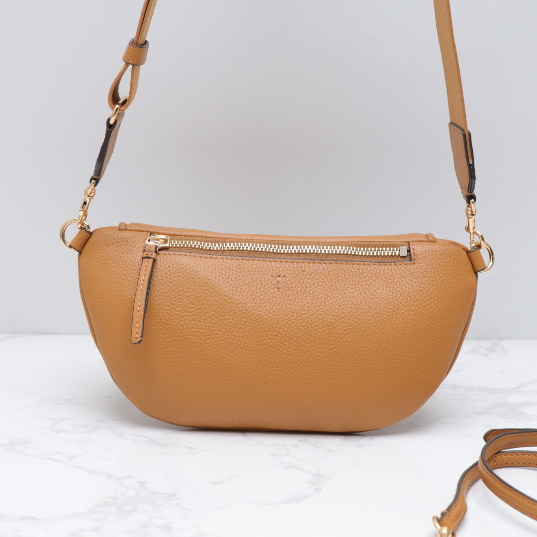 Tory Burch ～最新款 Tory Burch新款腰包胸包Thea两用包双肩带轻便
