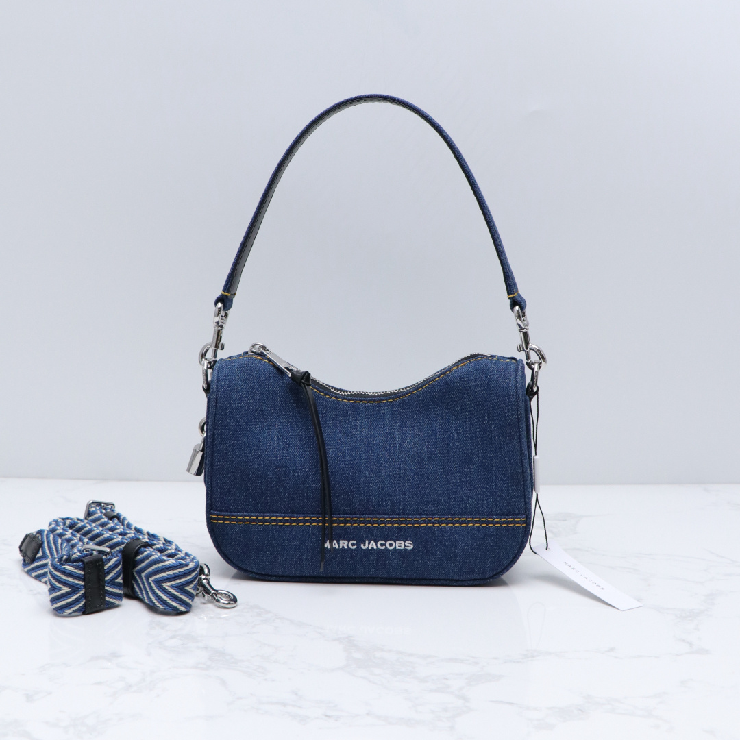 Marc Jacobs ～25新款Marc Jacobs饺子包 丹宁牛仔面料 配两根肩带