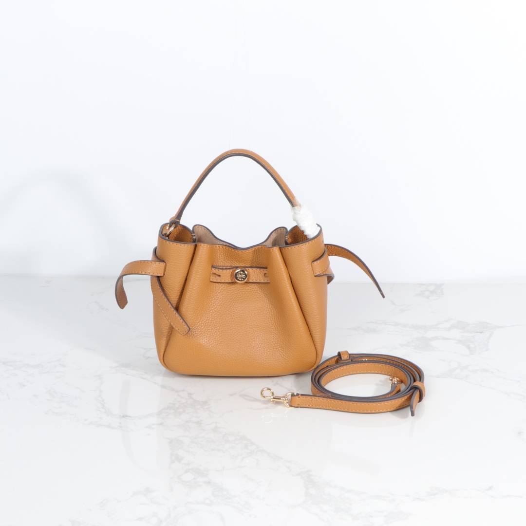 Tory Burch ～ 迷你miniTB新款 Romy 水桶包 精选柔软皮革 廓形灵巧 顶部巧妙收拢