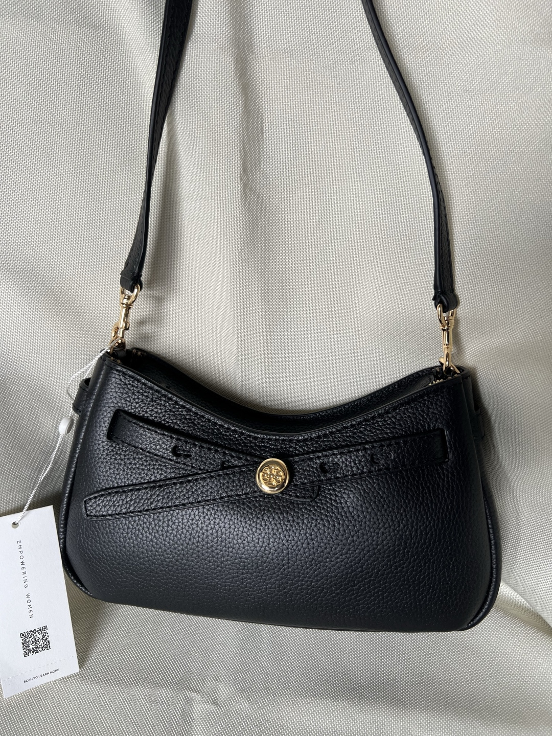 Tory Burch ～秋冬新款 荔枝纹头层牛皮 单肩包斜挎包 肩带可以调节 可以随意拆卸