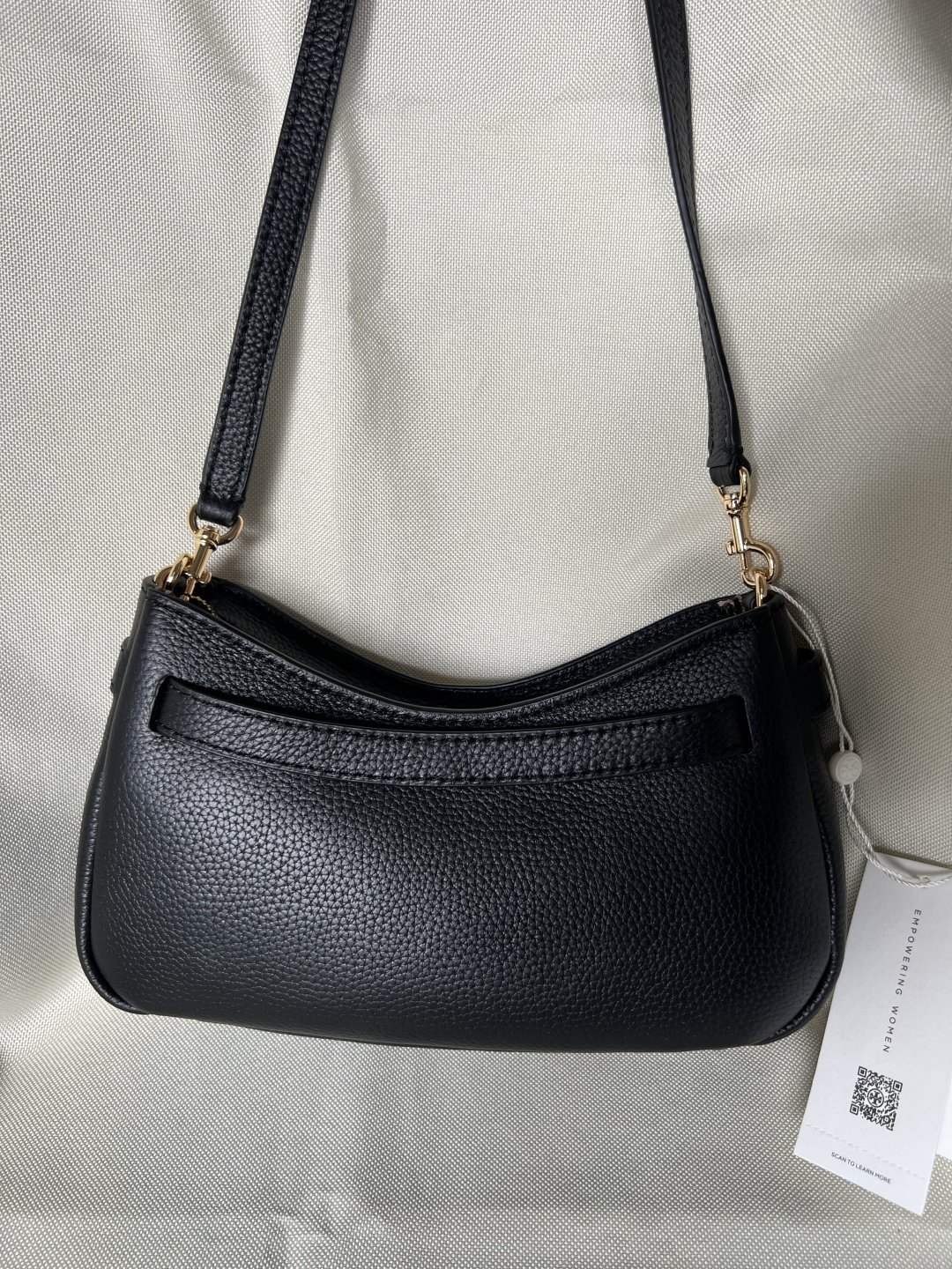 Tory Burch ～秋冬新款 荔枝纹头层牛皮 单肩包斜挎包 肩带可以调节 可以随意拆卸
