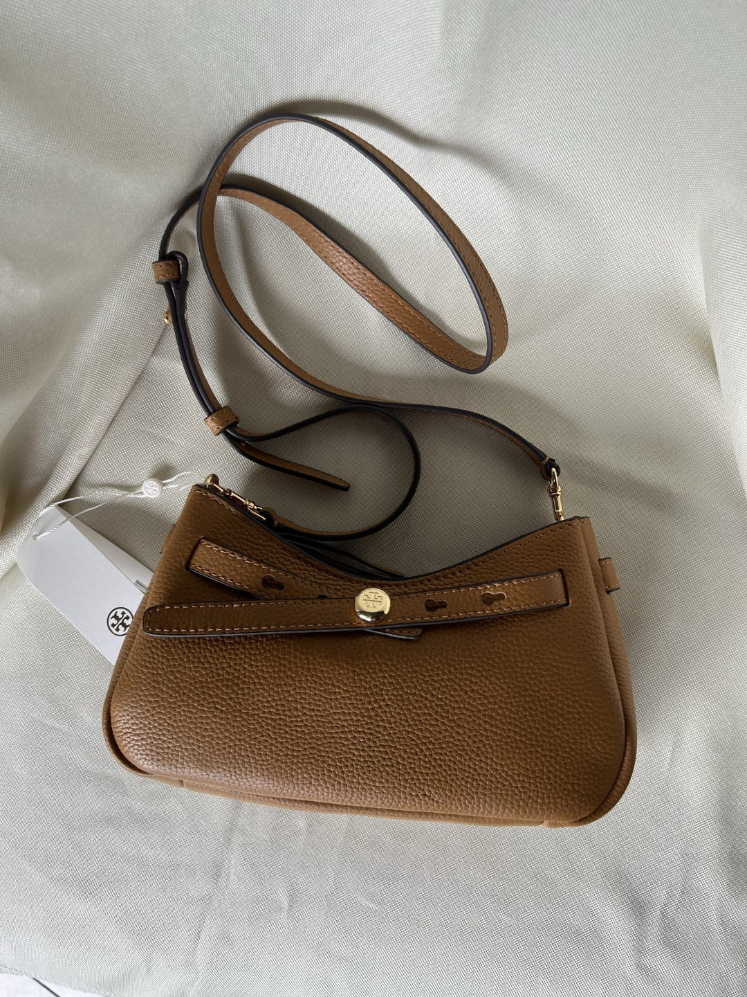 Tory Burch ～秋冬新款 荔枝纹头层牛皮 单肩包斜挎包 肩带可以调节 可以随意拆卸