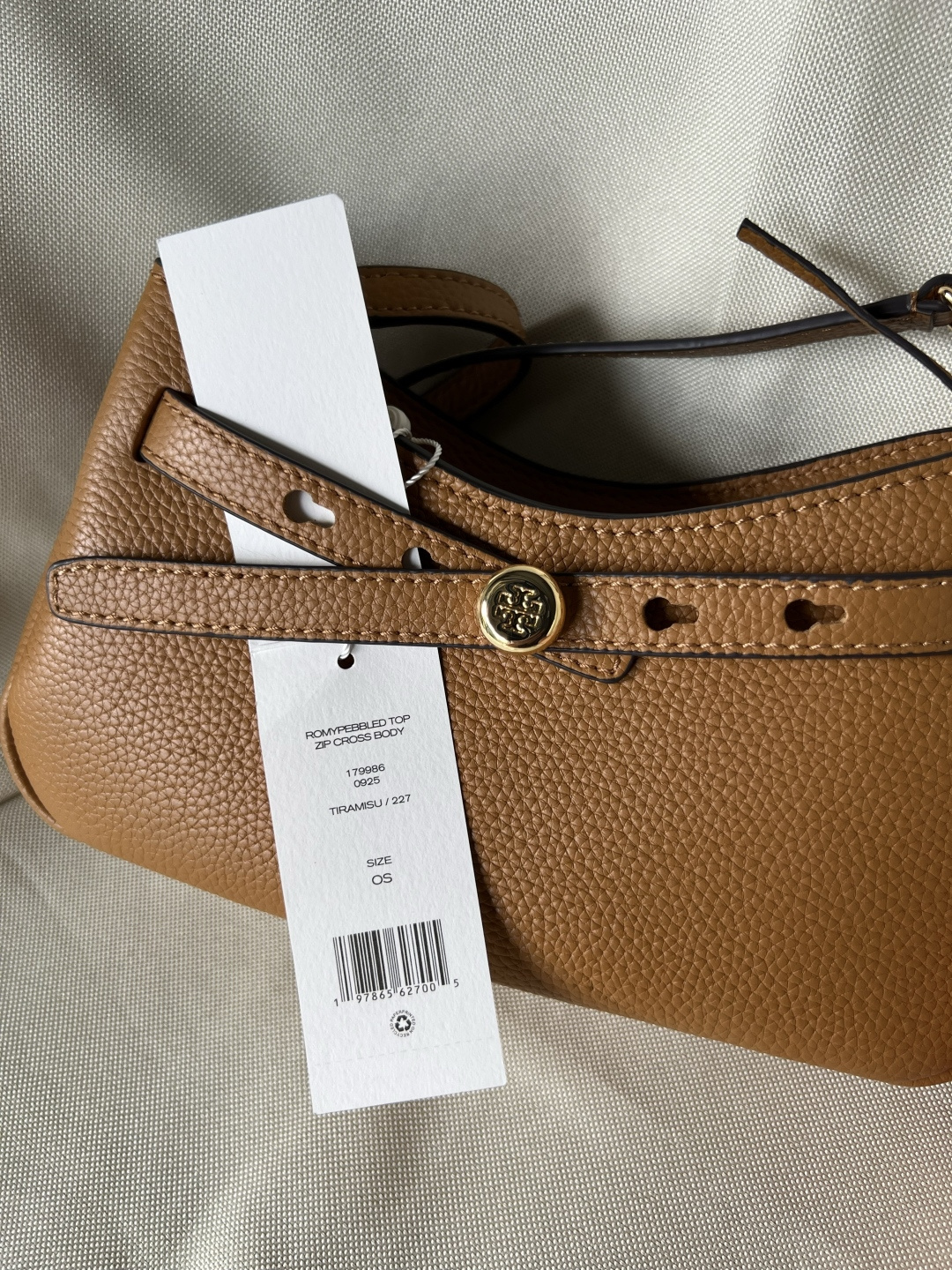 Tory Burch ～秋冬新款 荔枝纹头层牛皮 单肩包斜挎包 肩带可以调节 可以随意拆卸