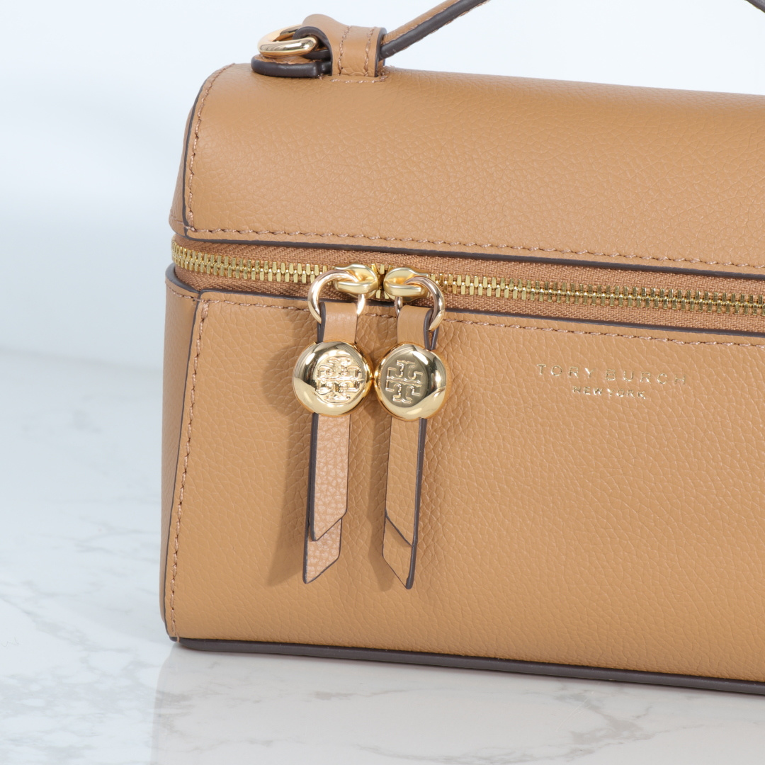 Tory Burch ～ 新款 Tory burch荔枝纹牛皮盒子包 牛皮化妆包 单肩单肩斜挎 手提均可