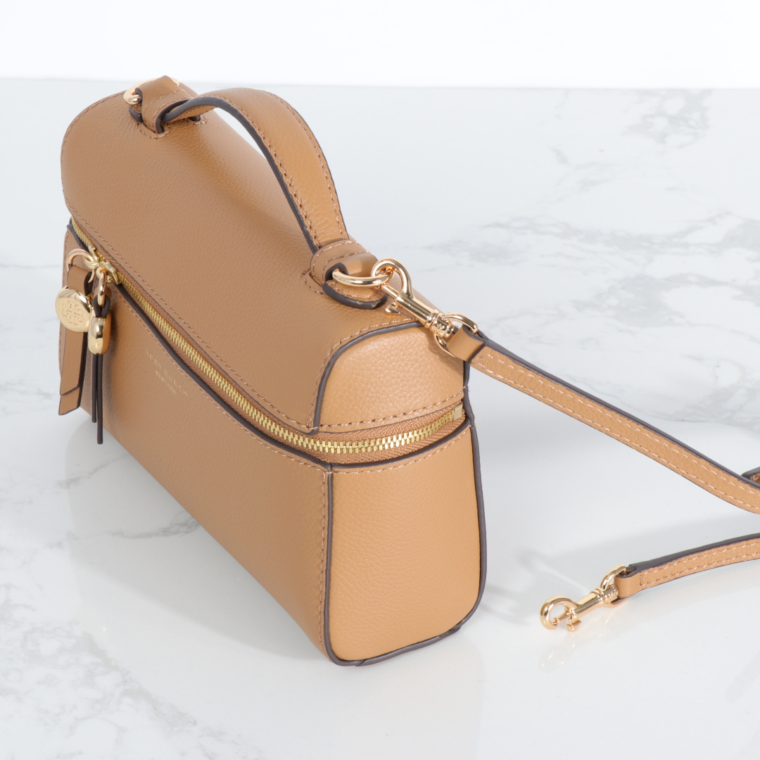 Tory Burch ～ 新款 Tory burch荔枝纹牛皮盒子包 牛皮化妆包 单肩单肩斜挎 手提均可