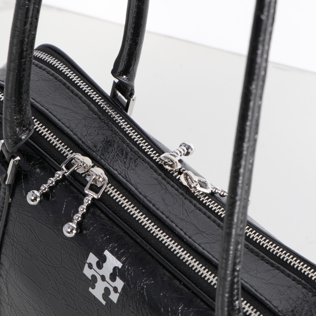 Tory Burch ～TORY BURCH 汤丽柏琦MARSHMALLOW小号保龄球包163622