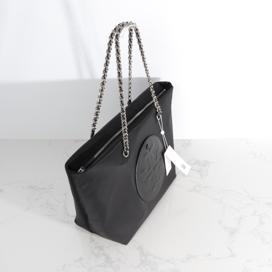 Tory Burch ～ Ella链条托特包柔软解构 171639 高密度尼龙材质与编织全铝链条肩带而独具辨识