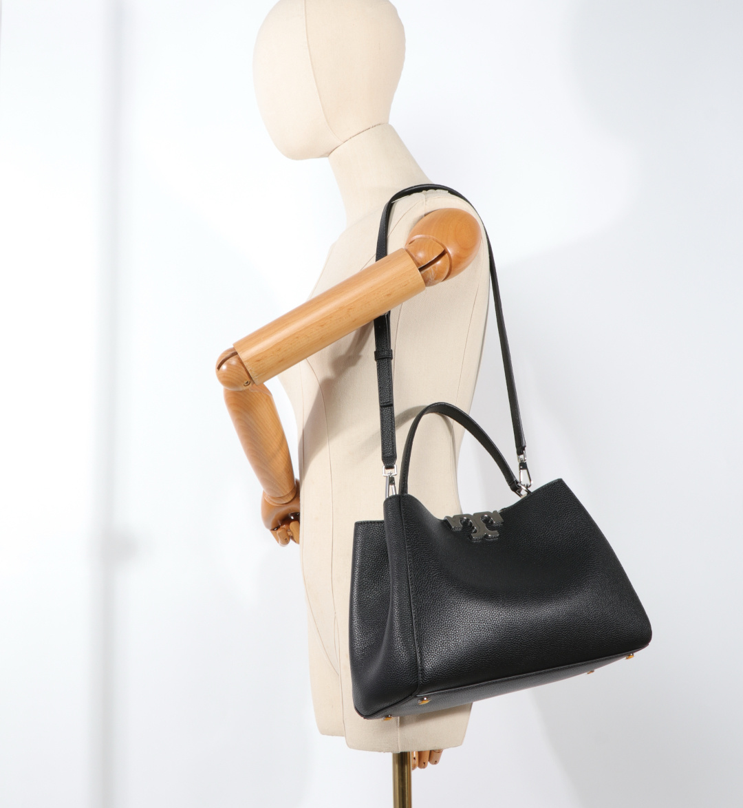 Tory Burch ～大号Eleanor 手提包焕新登场 更显慵懒随性 Eleanor Slim 手提包精选柔软皮革而制