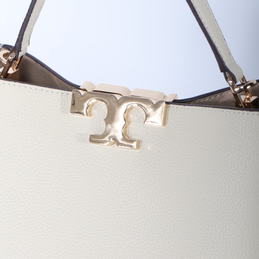 Tory Burch ～大号Eleanor 手提包焕新登场 更显慵懒随性 Eleanor Slim 手提包精选柔软皮革而制