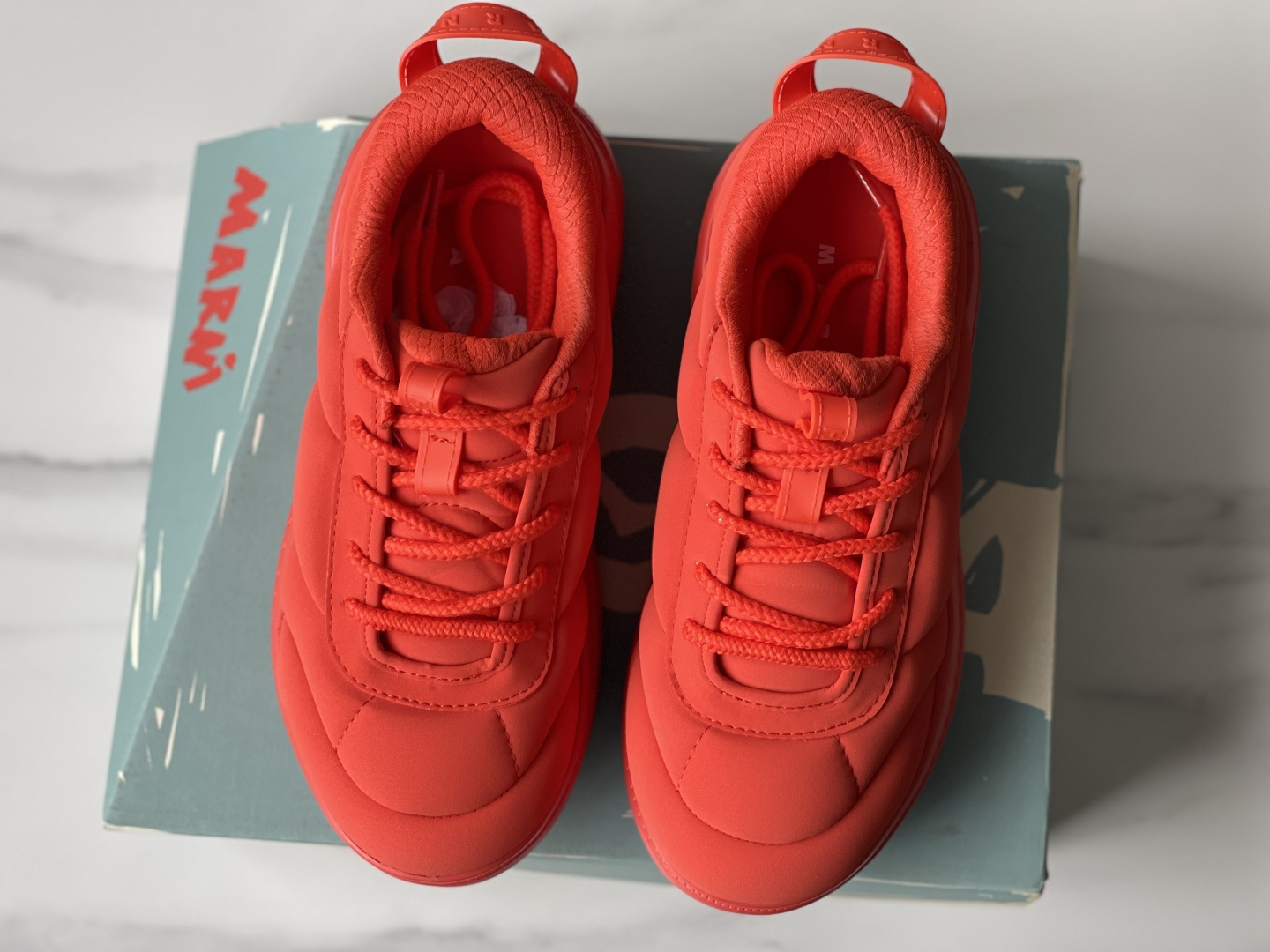 _dmk9svFzShWC_29LR0n3CLVrh_3PzKFOrM68ZpQ