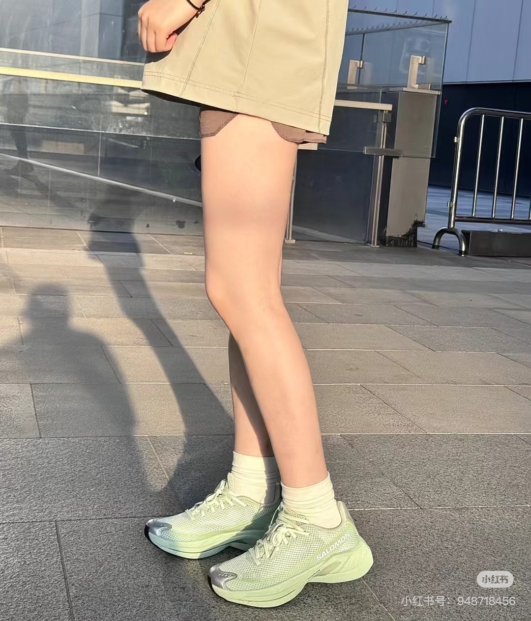 NO:346961,Officially announced that every time the MM6 and Salomon collaborated together, it is very low-key. This spring and summer series brings a new pair of faces: Sectur 2 3D mesh shoe body + elastic thick-soled elastic fashion running shoes design. It is possible to run in the city and wear it out. The new series is so low-key that it is not intentional, but you can tell it is not ordinary at first glance., Masion Margiela19860909官宣,MM6 和 Salomon的每次联名都很低调这次春夏系列带来一双新面孔:Sectur 2 3D 网面鞋身+富有弹性的厚底弹力时装跑鞋设计 是能在城市里跑起来穿出门也时装 新系列低调到不刻意但一眼就知道不普通,,masion margiela,Men's shoes