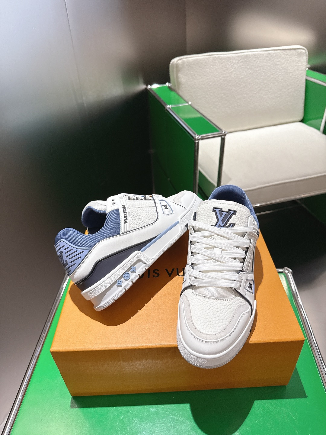 Louis Vuitton Vuiton 路易威登 Trainer系列板鞋篮球鞋 板鞋‼