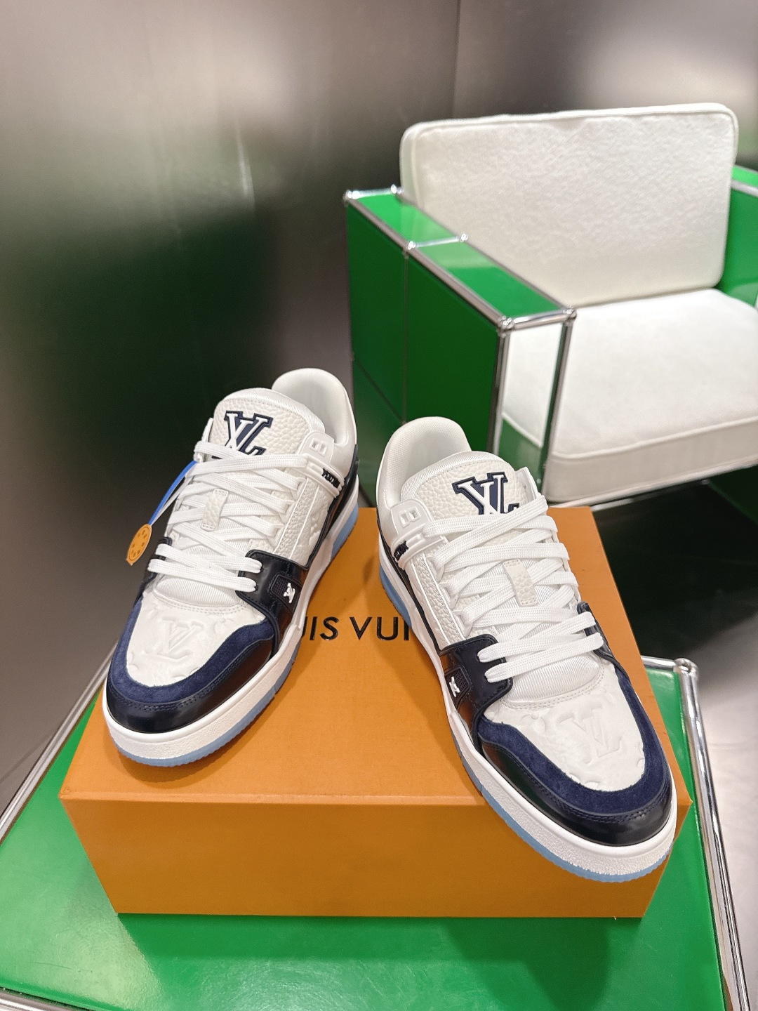 Louis Vuitton Vuiton 路易威登 Trainer系列板鞋篮球鞋 板鞋‼