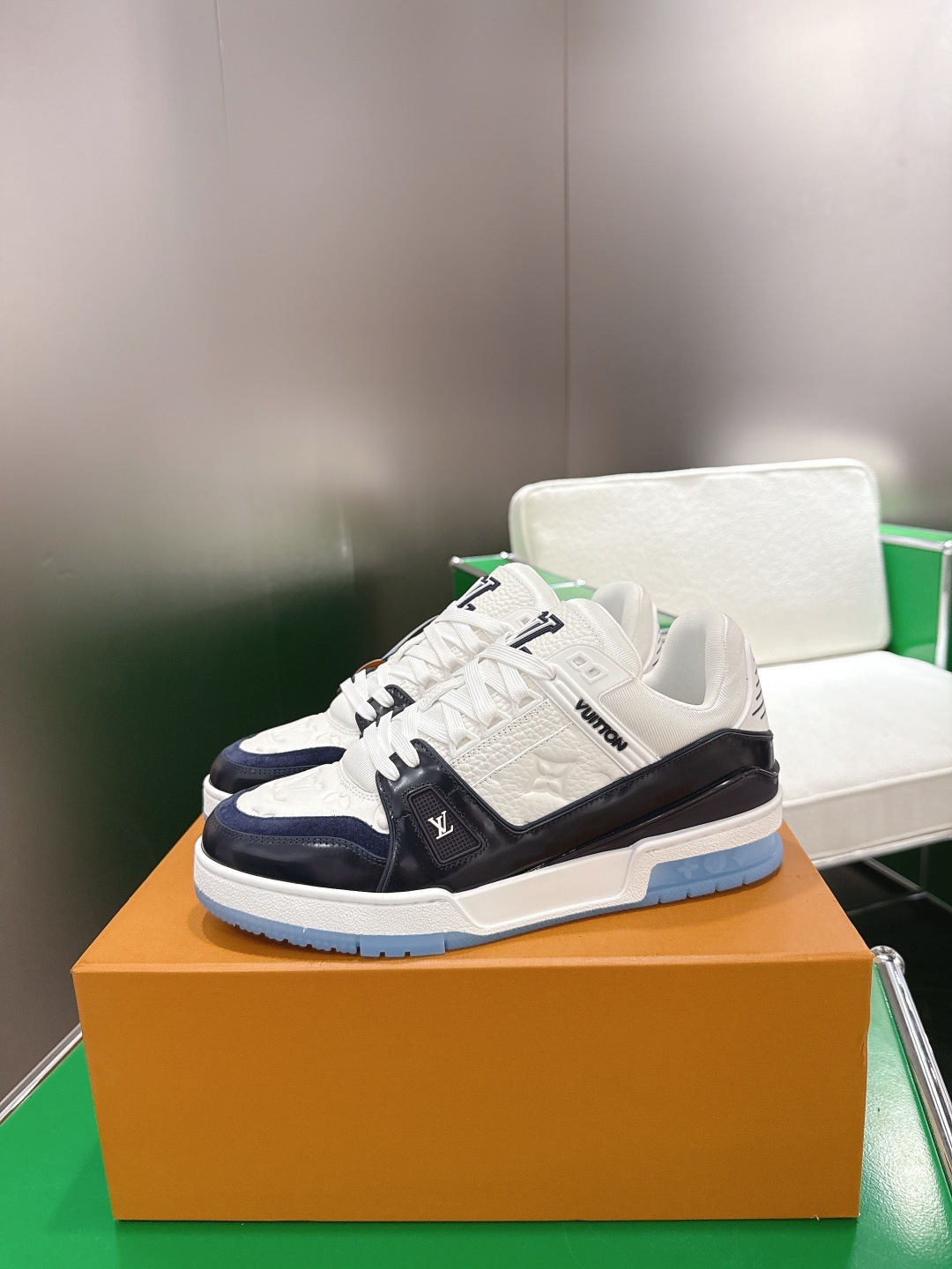 Louis Vuitton Vuiton 路易威登 Trainer系列板鞋篮球鞋 板鞋‼