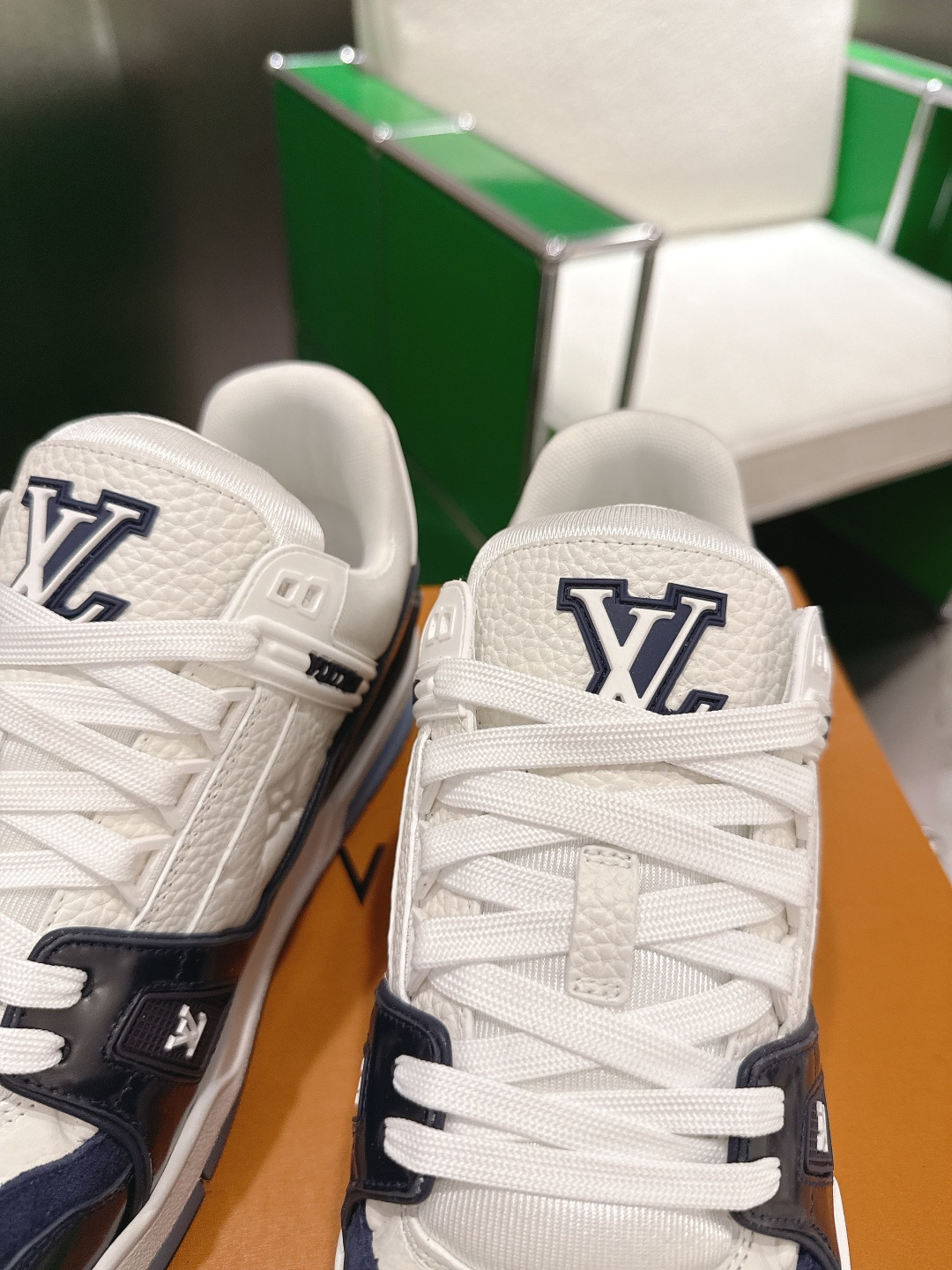 Louis Vuitton Vuiton 路易威登 Trainer系列板鞋篮球鞋 板鞋‼