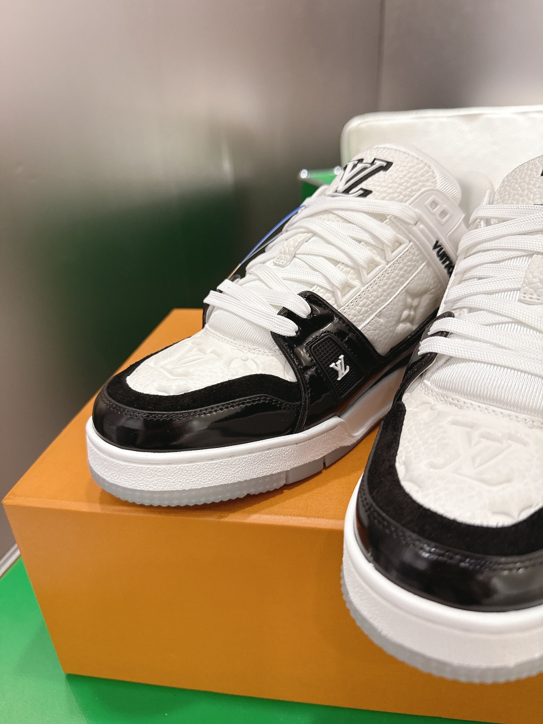 Louis Vuitton Vuiton 路易威登 Trainer系列板鞋篮球鞋 板鞋‼