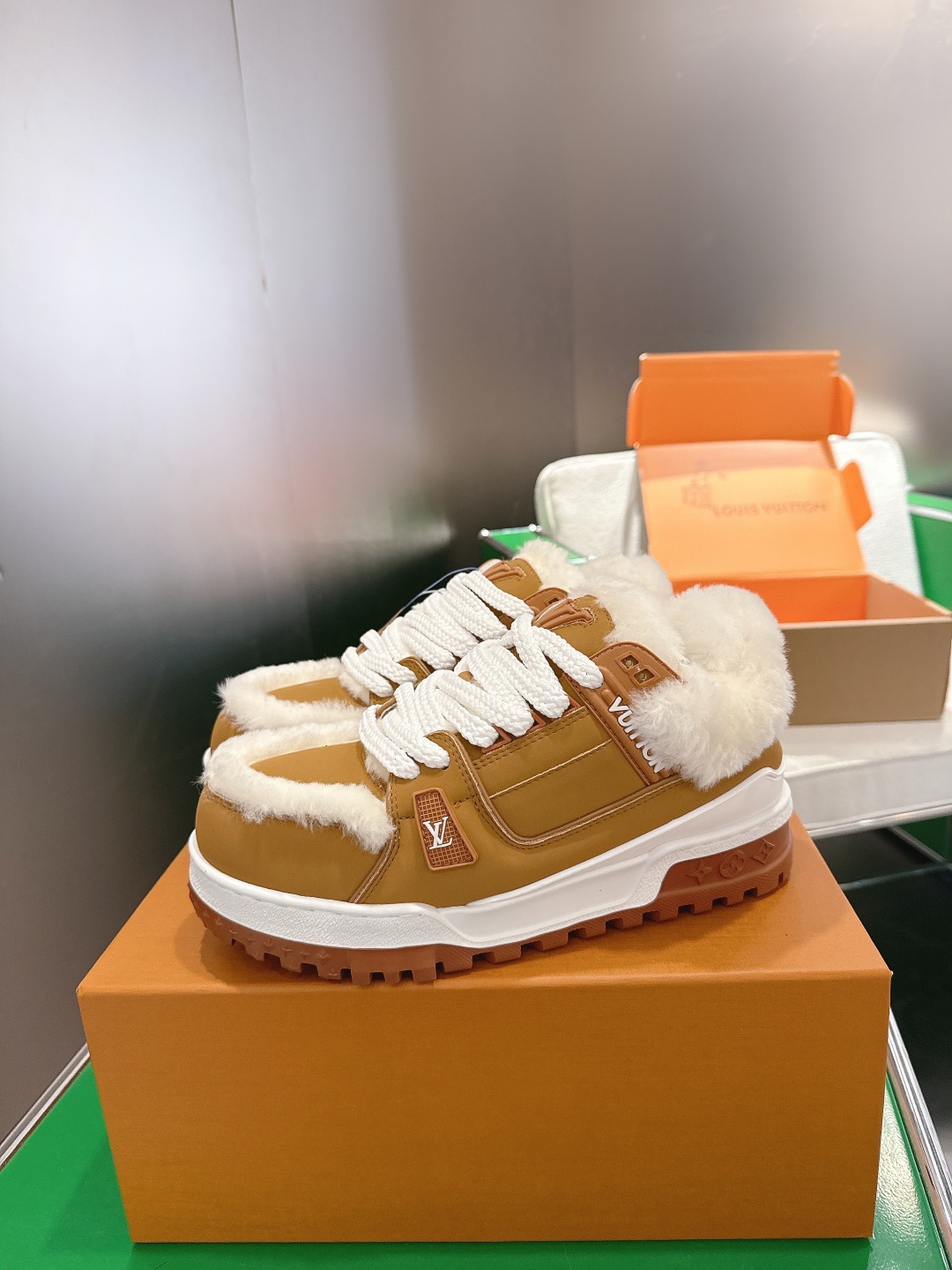 Louis Vuitton Louis vuitton 路易威登胖Trainer 面包鞋 休闲鞋 真羊毛内里 ‼