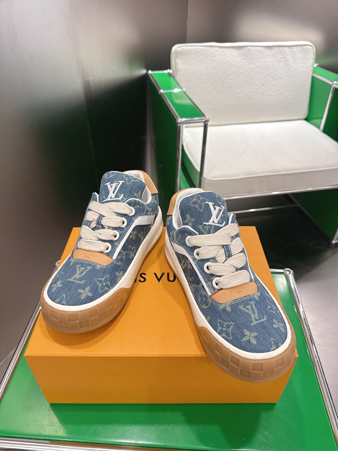 Louis Vuitton Louis vuitton路易威登 25ss走秀新款德训鞋 休闲鞋‼