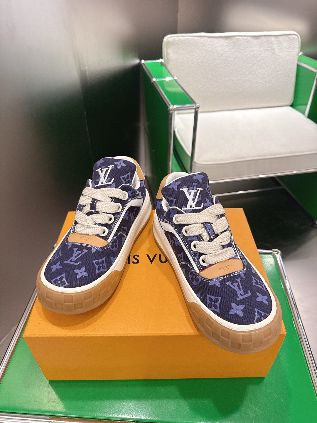 Louis Vuitton Louis vuitton路易威登 25ss走秀新款德训鞋 休闲鞋‼