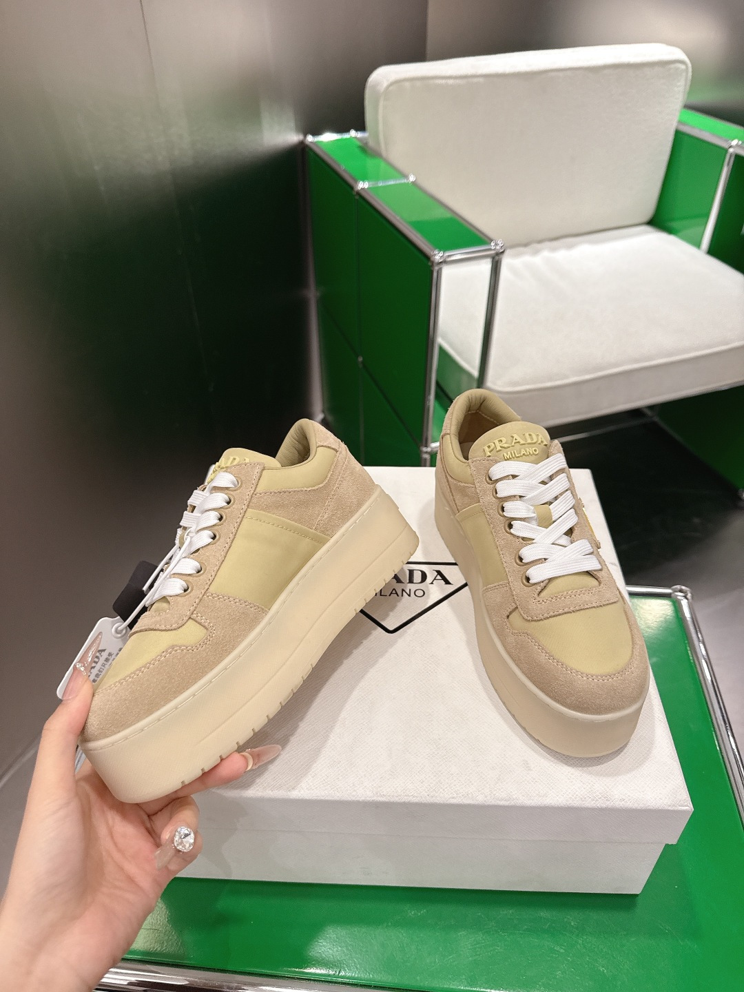 Prada Prada普拉达 2 6新款 厚底 休闲运动鞋 ‼