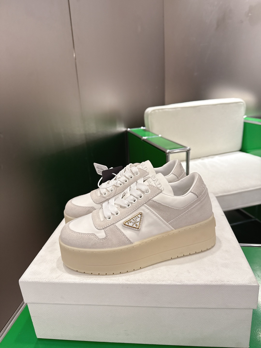 Prada Prada普拉达 2 6新款 厚底 休闲运动鞋 ‼