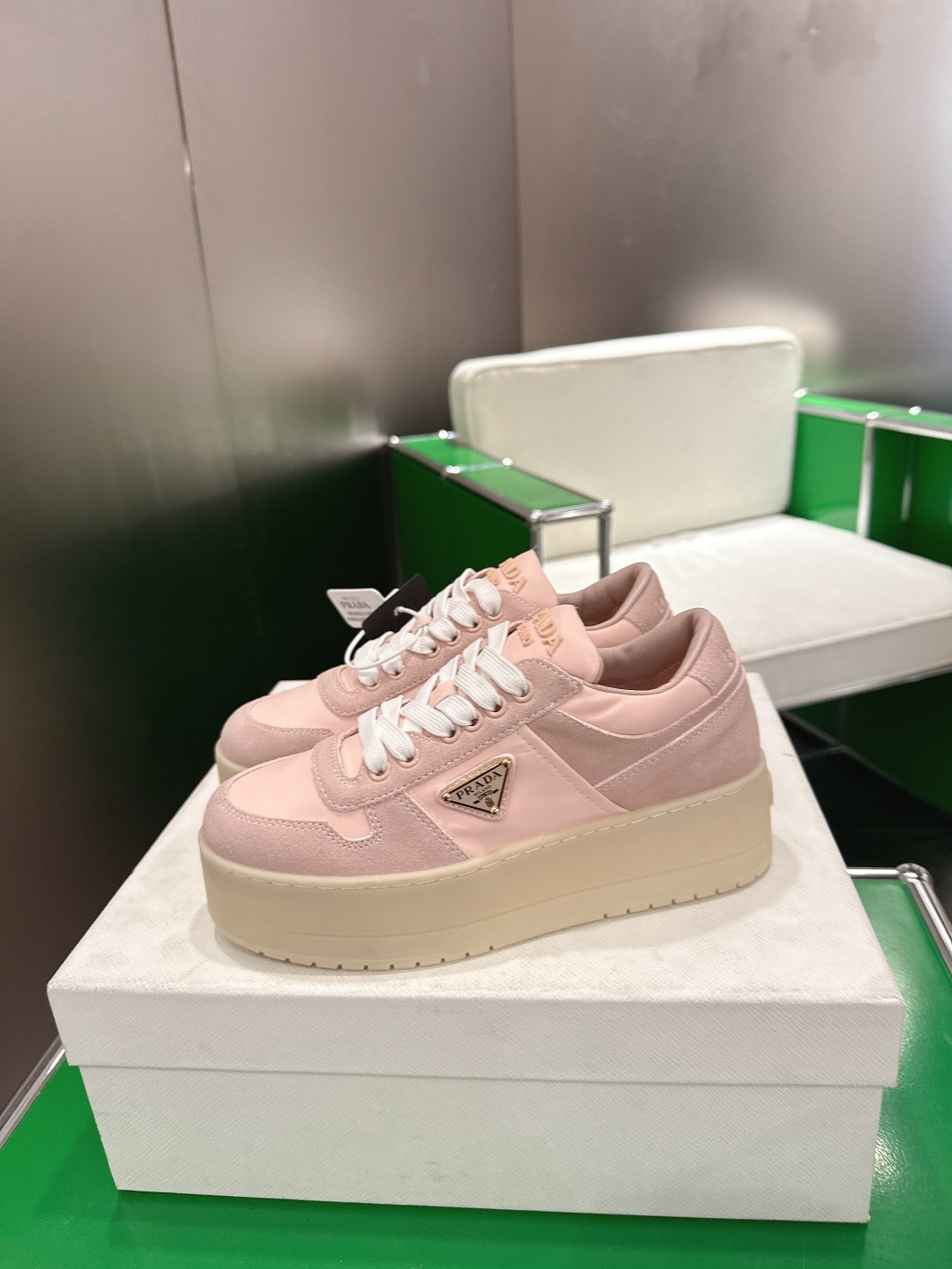 Prada Prada普拉达 2 6新款 厚底 休闲运动鞋 ‼