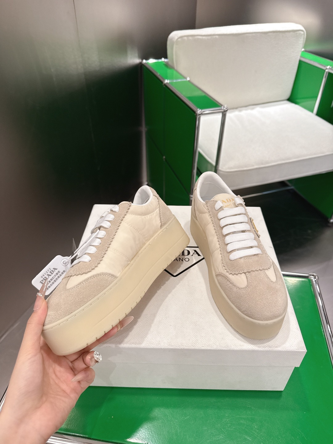 Prada Prada普拉达 2 6新款 厚底 休闲运动鞋 ‼