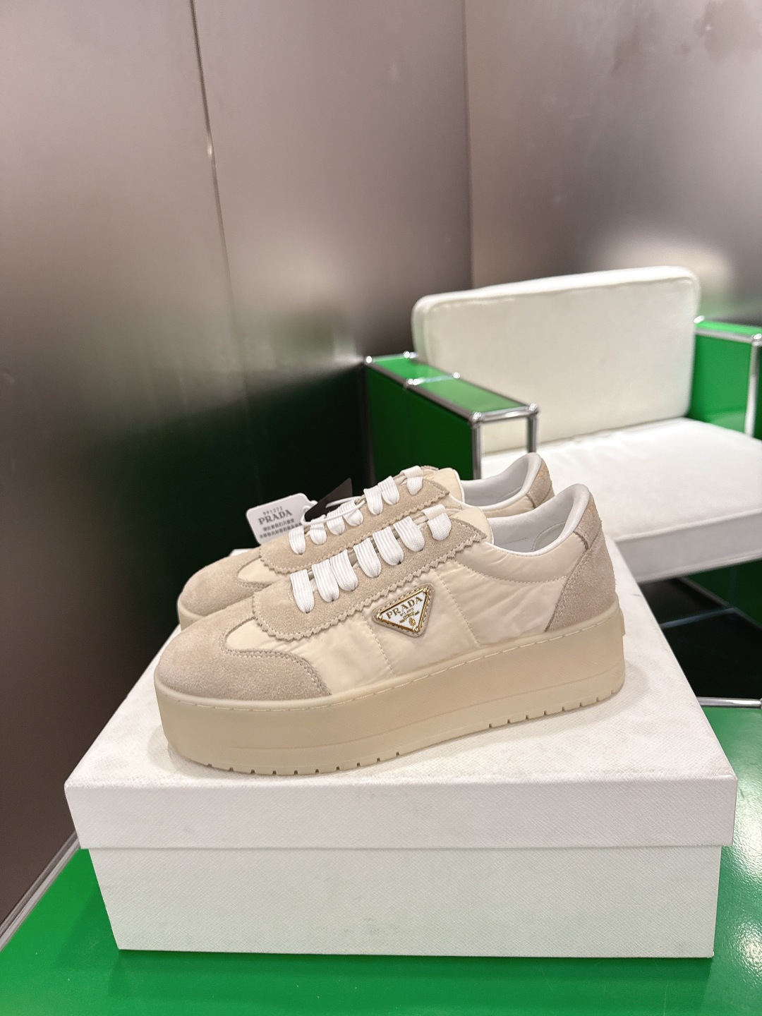 Prada Prada普拉达 2 6新款 厚底 休闲运动鞋 ‼