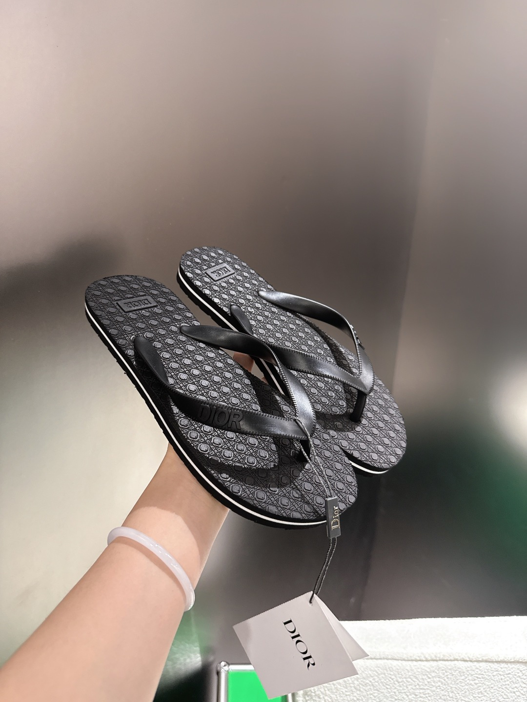 Dior 340 ，韩版潮流夏季 人字拖‼