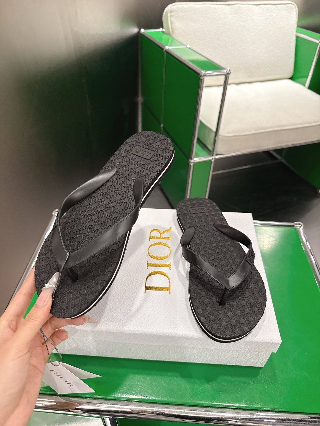 Dior 340 ，韩版潮流夏季 人字拖‼