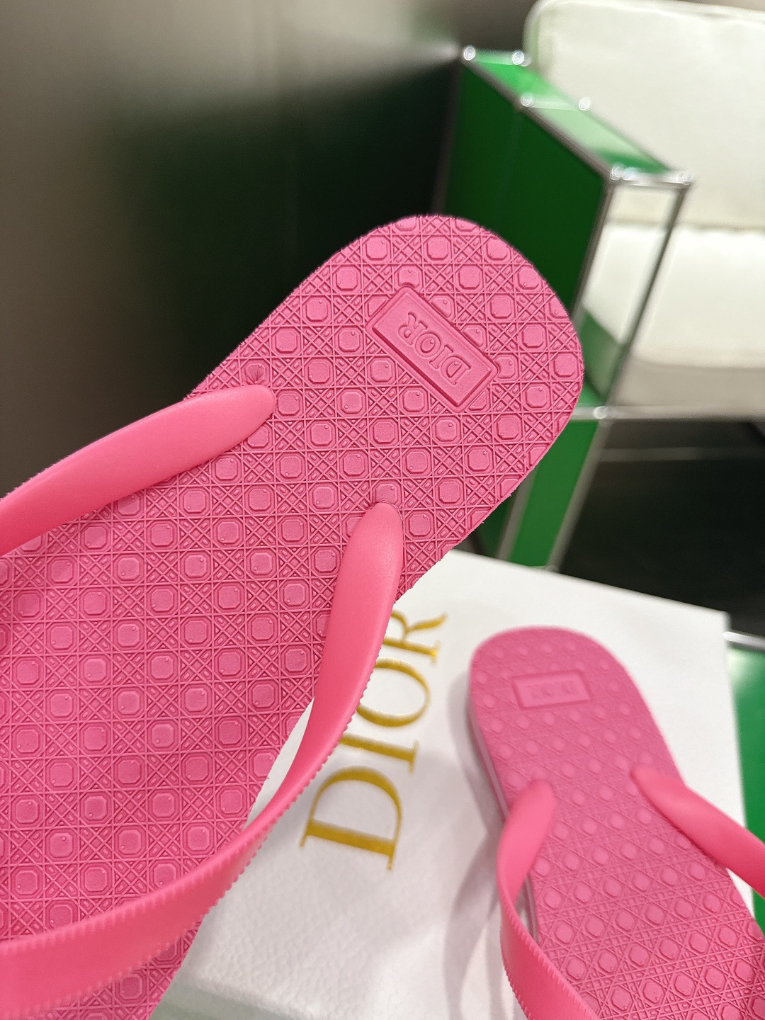 Dior 340 ，韩版潮流夏季 人字拖‼