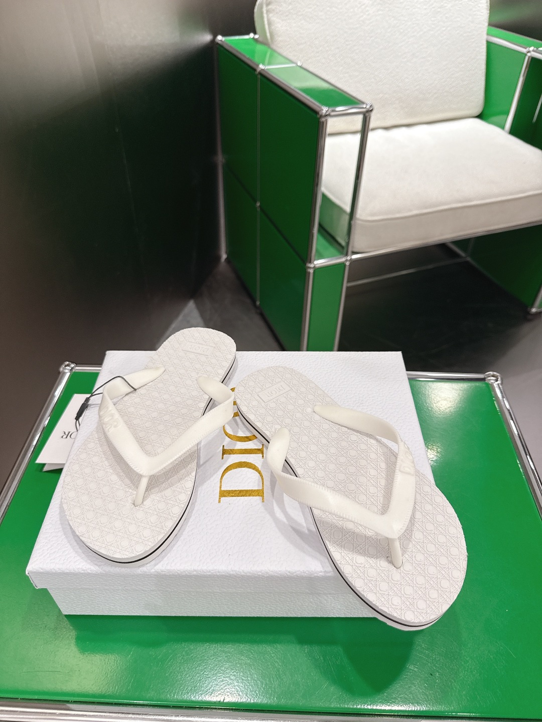 Dior 340 ，韩版潮流夏季 人字拖‼