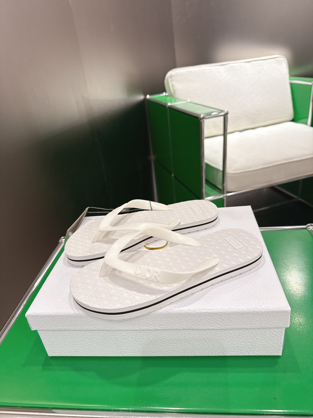 Dior 340 ，韩版潮流夏季 人字拖‼