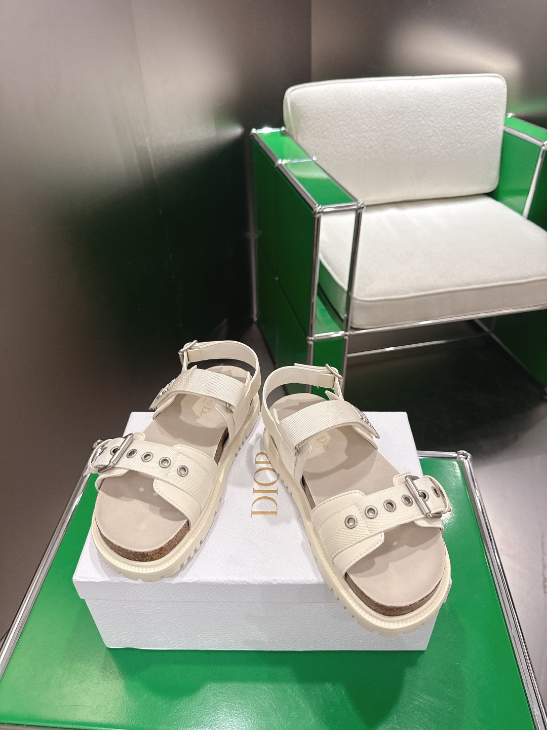Dior 迪奥2026早春新款凉拖鞋鞋‼