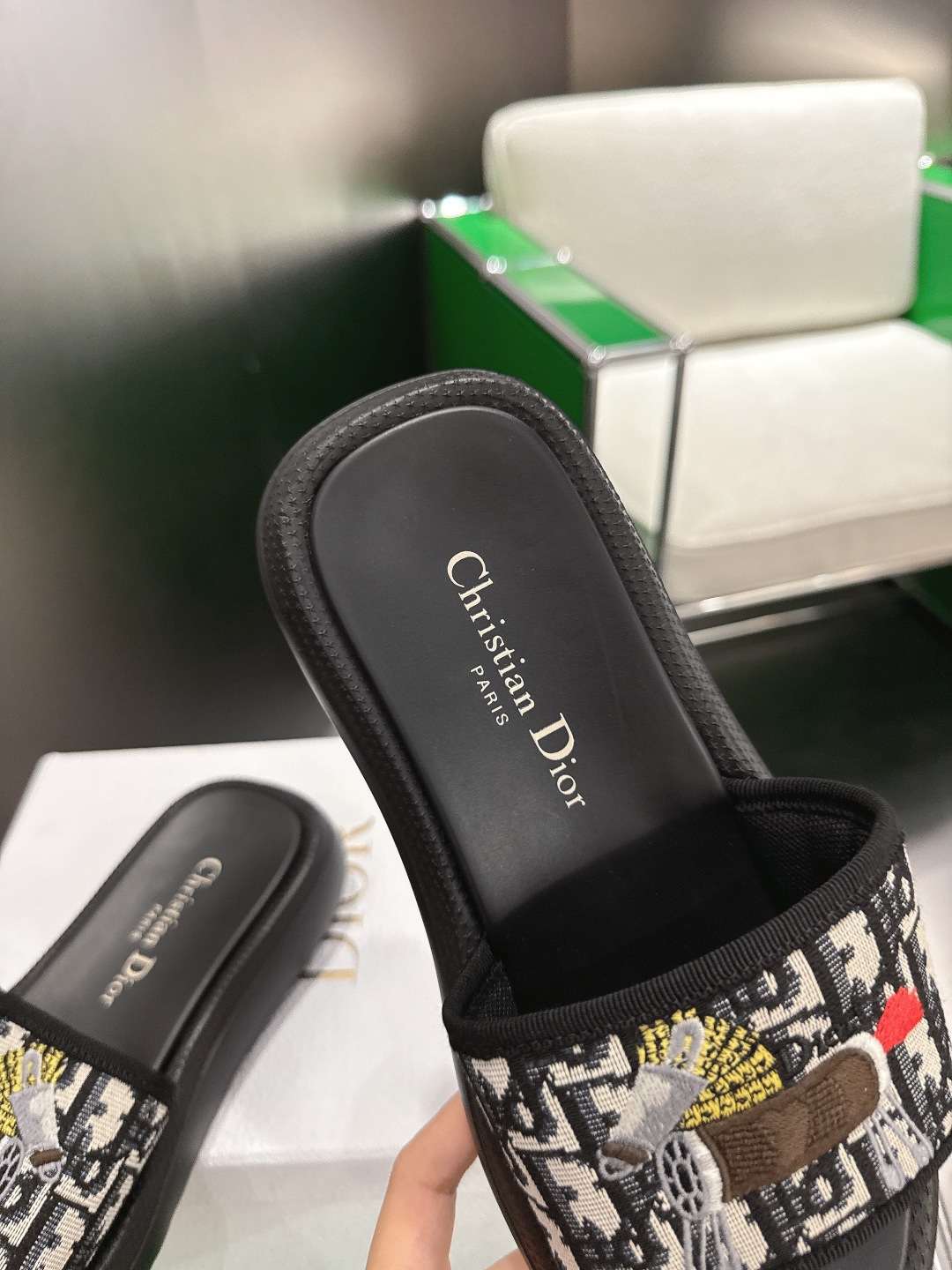Dior 280 2026马年限定系列·童趣木马 刺绣厚底凉拖鞋‼
