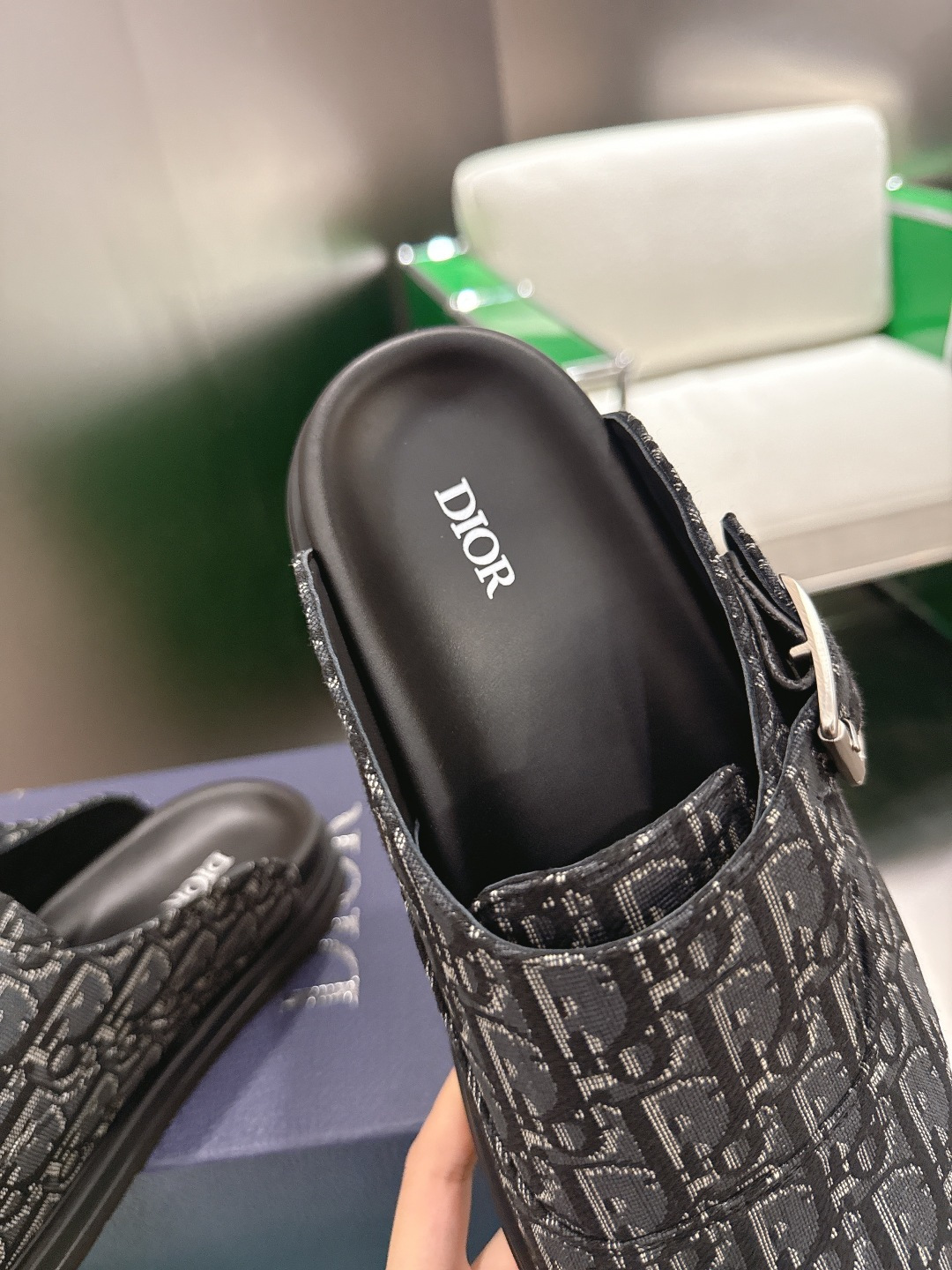 Dior 迪奥新款男士包头鞋 ‼