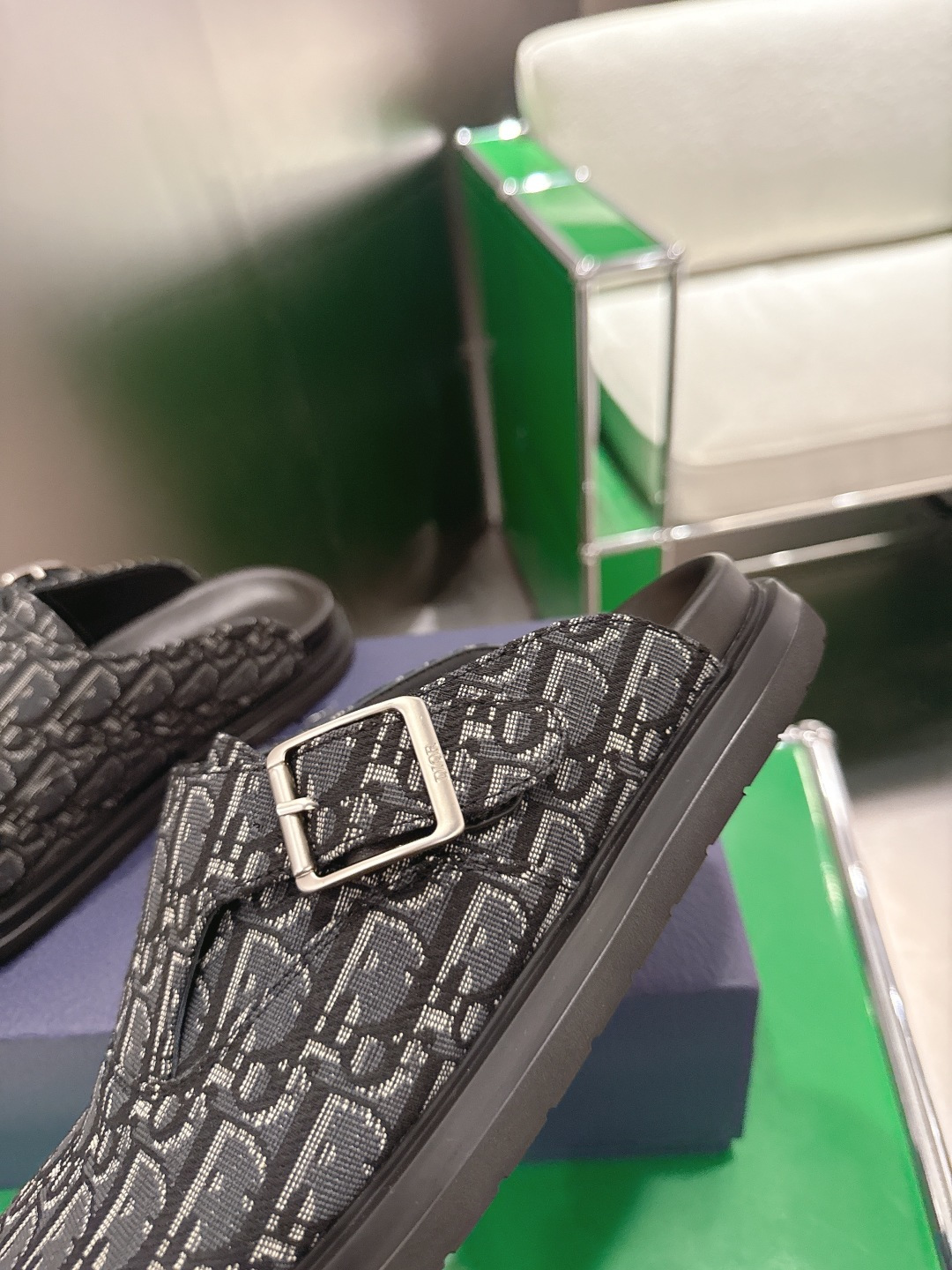 Dior Style Women's Shoes style reference detail image 7 from source 784992