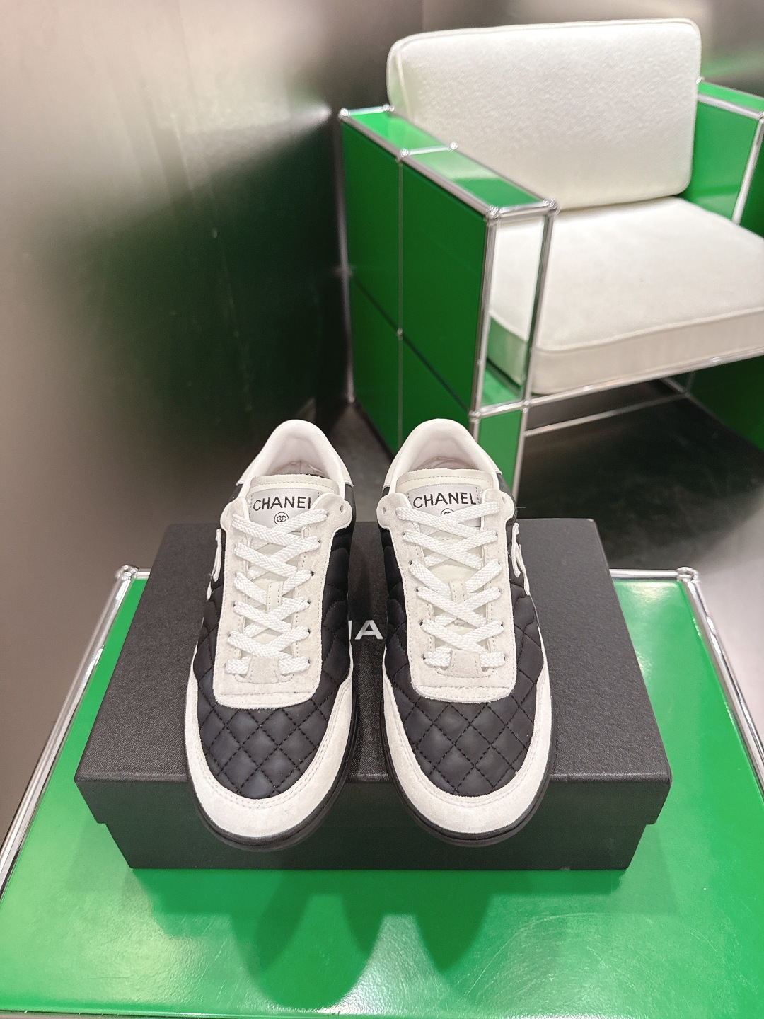Chanel Style White Leather Women's Shoes style reference detail image 1 from source 784213