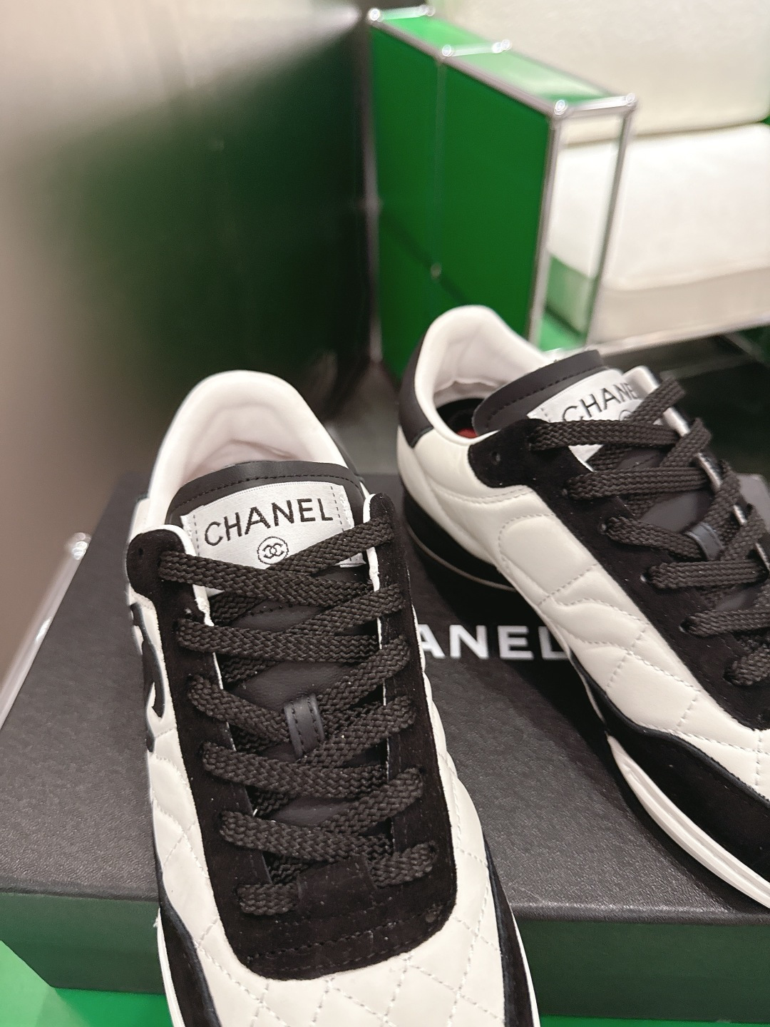 Chanel Style White Leather Women's Shoes style reference detail image 6 from source 784214